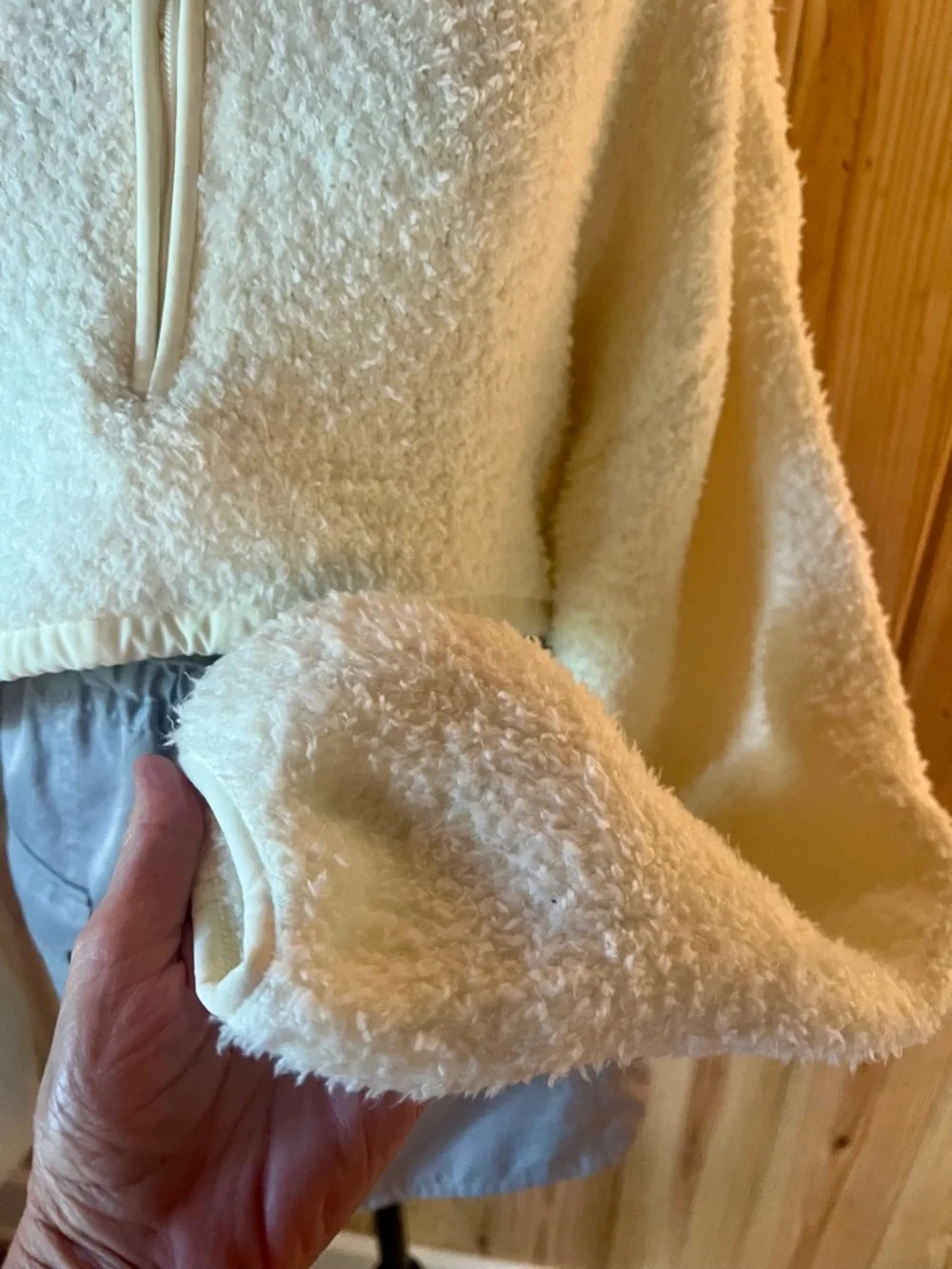 🔆☀️🌸SKIMS Cozy Cropped Half-Zip Pullover in Bone🌸☀️🔆 - Picture 12 of 16